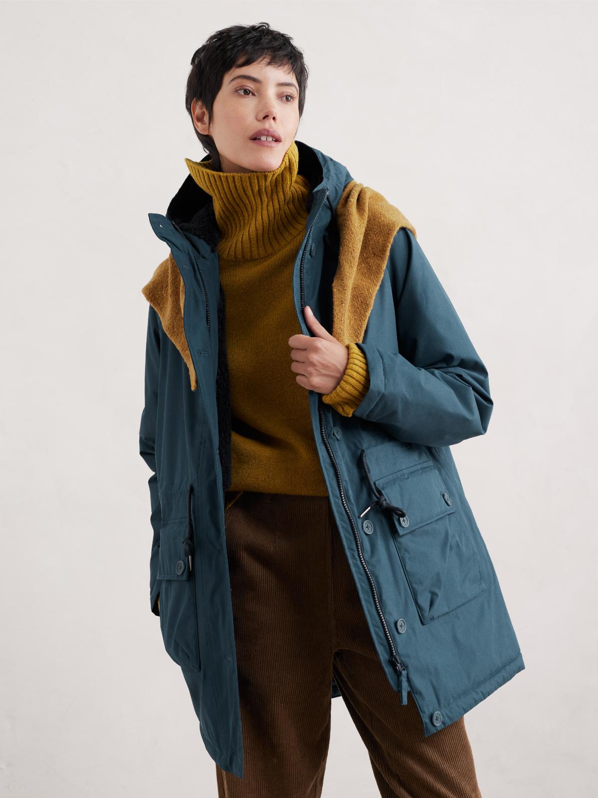 Parka Cliff Castle Storm